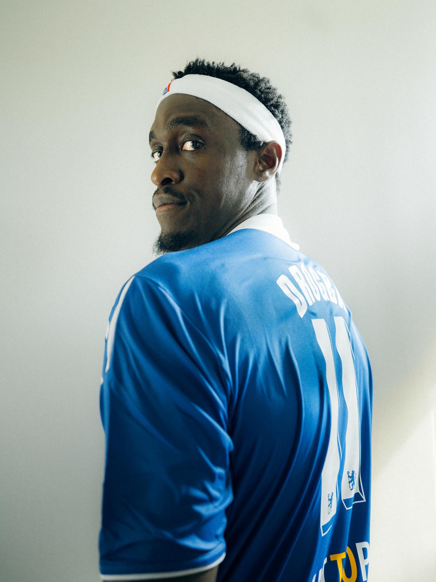 足球爱好者, 西亚卡姆分, 享身穿切尔