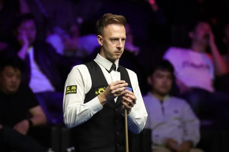 赛打出两杆, img